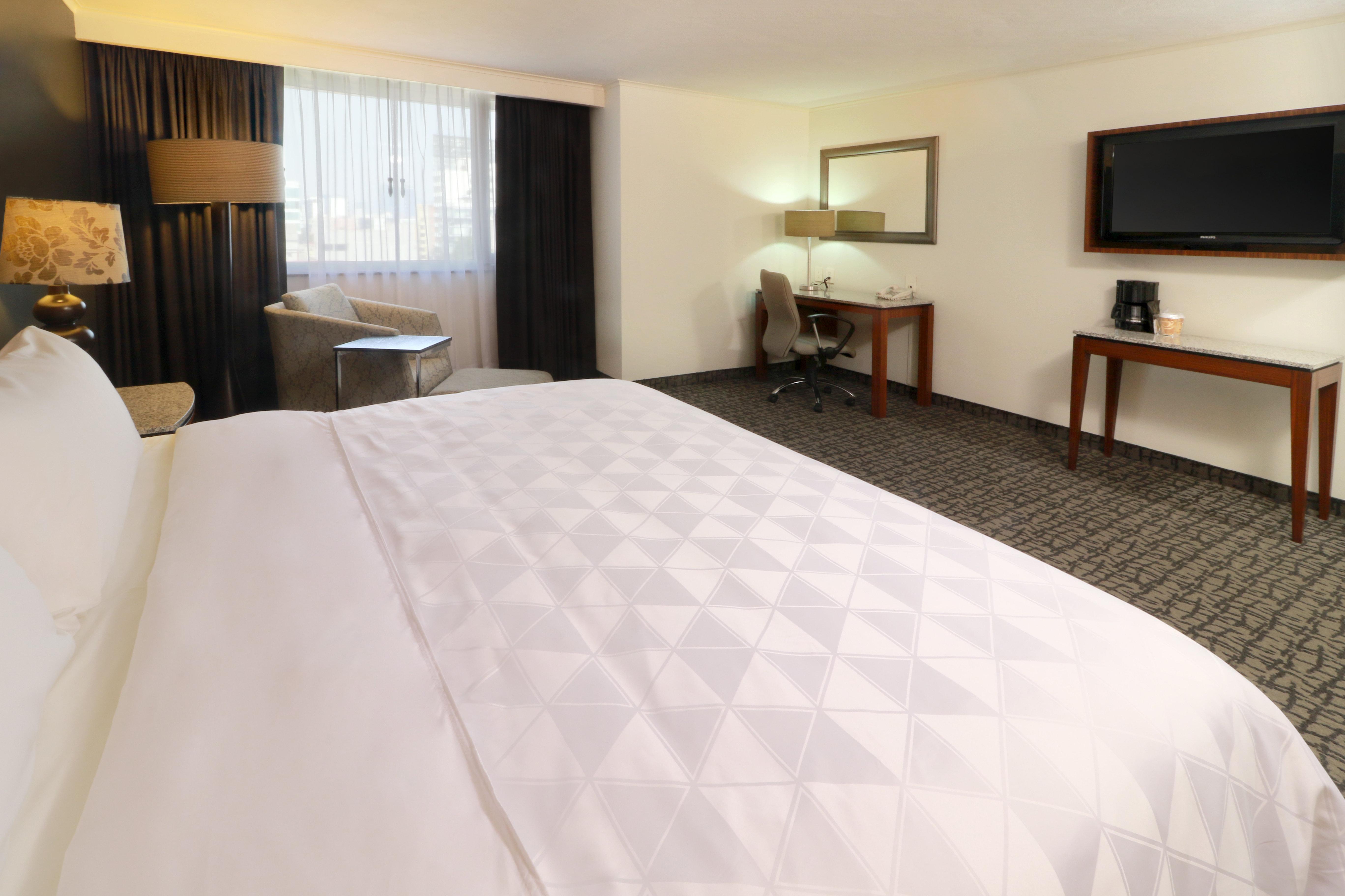 Holiday Inn Mexico City - Trade Center By Ihg Экстерьер фото